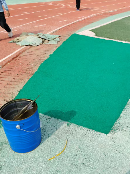 常德球场翻新修补改造专项服务介绍